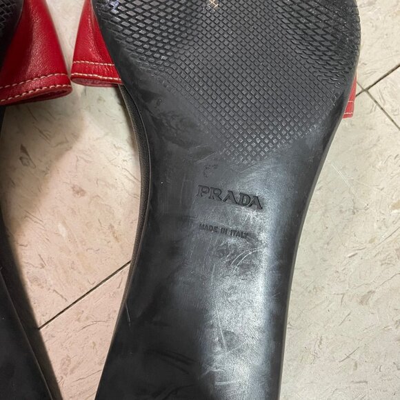 PRADA Sport Womens Size 40 Red/Black Kitten Heels Mules Sandals Leather - Picture 8 of 9